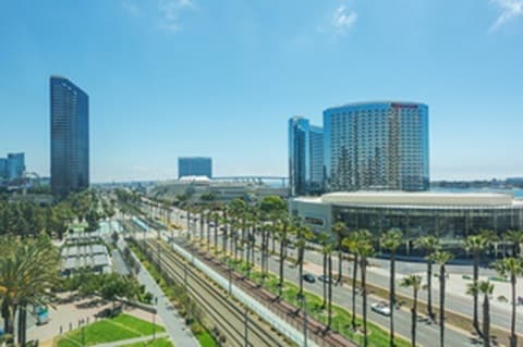 Building Photo - 500 W Harbor Dr