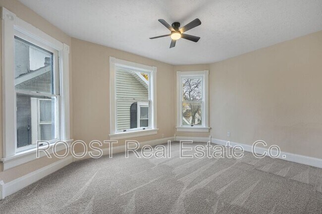 Building Photo - 39 Warder St