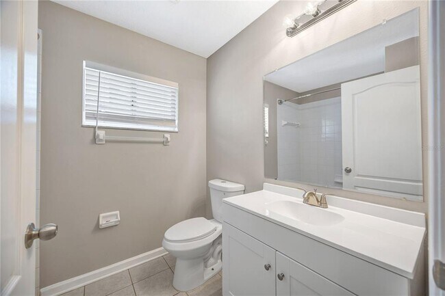 Building Photo - 30435 Annadale Dr