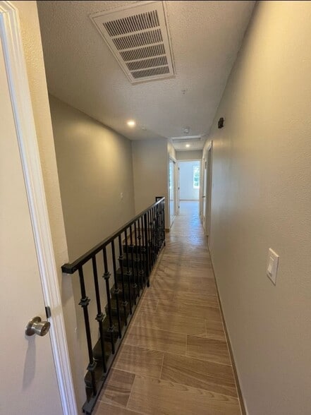 Building Photo - 2012 E 73rd St