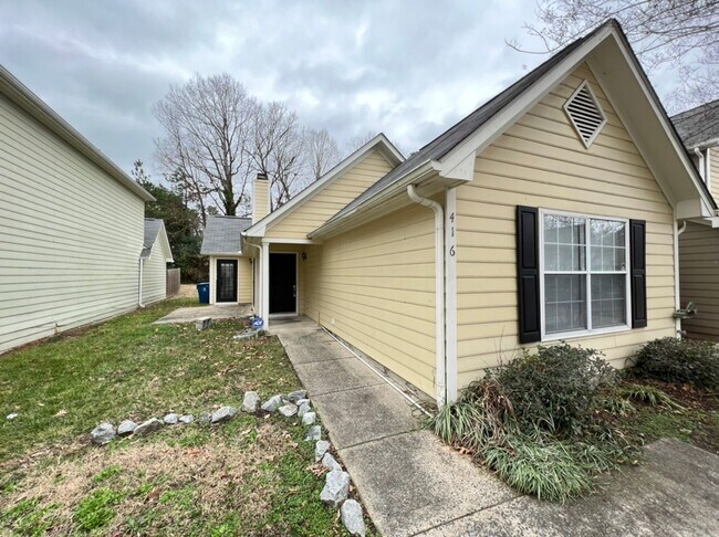 Building Photo - Fantastic 2 bedroom Durham House