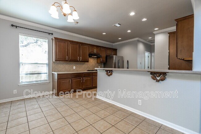 Building Photo - 9107 Los Sonoma Rio