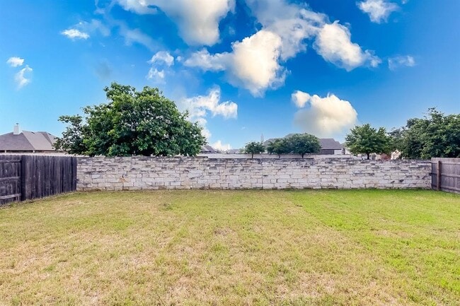 Building Photo - 1104 Terrace View Dr