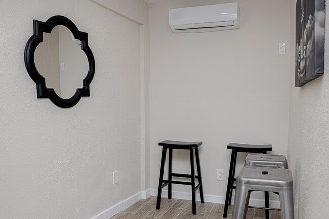 Building Photo - 101 S Allen-Genoa Rd