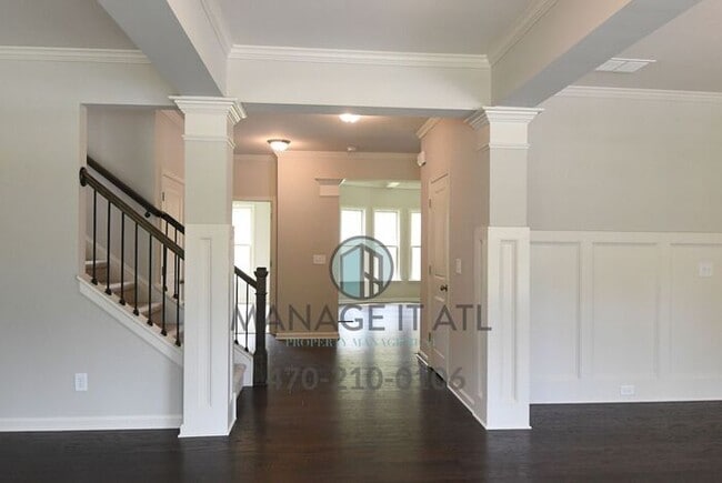 Building Photo - Beautiful 5 bedroom house in Buford. Sekinger High School District!