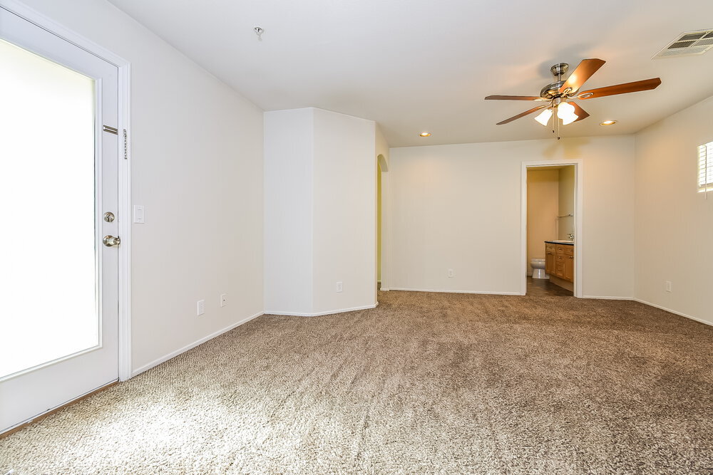 Building Photo - 7453 Showy Ct