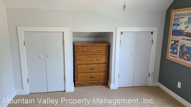 Building Photo - 3 br, 2 bath House - 511 Linden Ave