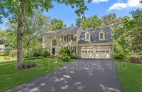 Building Photo - 4500 Marquis Pl