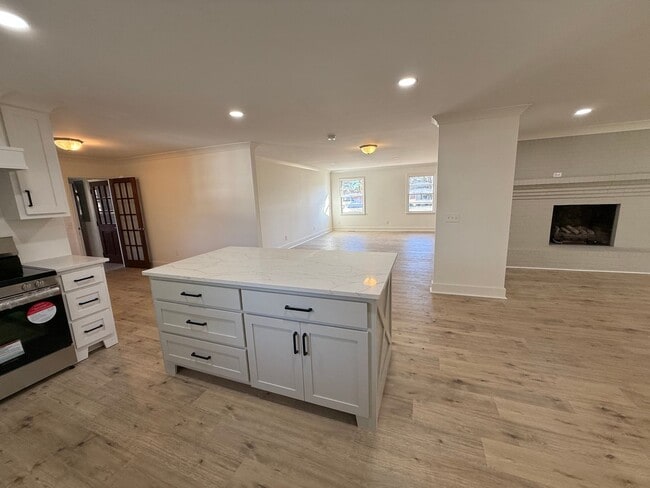 Building Photo - Beautifully Updated Home for Rent in the Heart of Arab, AL