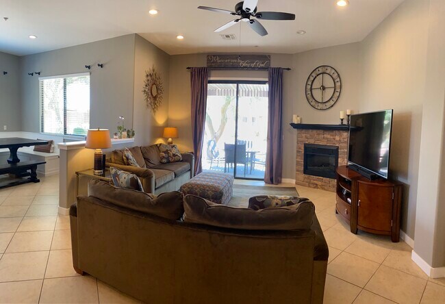 Open living room - 4241 N Pebble Creek Pky