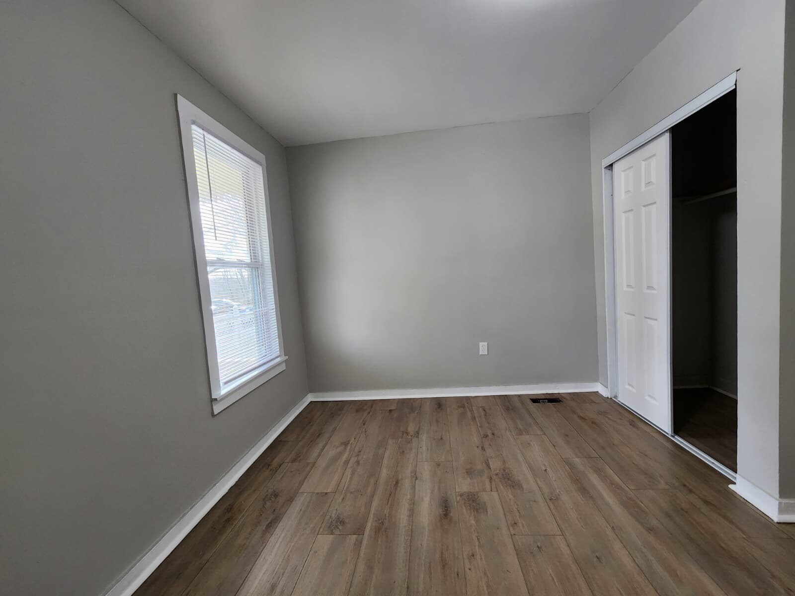 Building Photo - 317 Bassett St