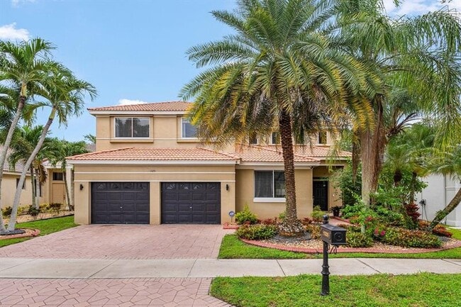Primary Photo - 1325 Camellia Cir