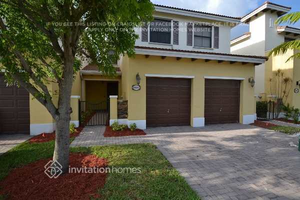 Building Photo - 8920 SW 228th Ln