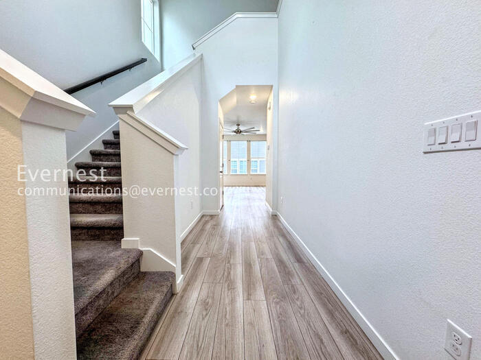 Building Photo - 17490 E 95th Pl