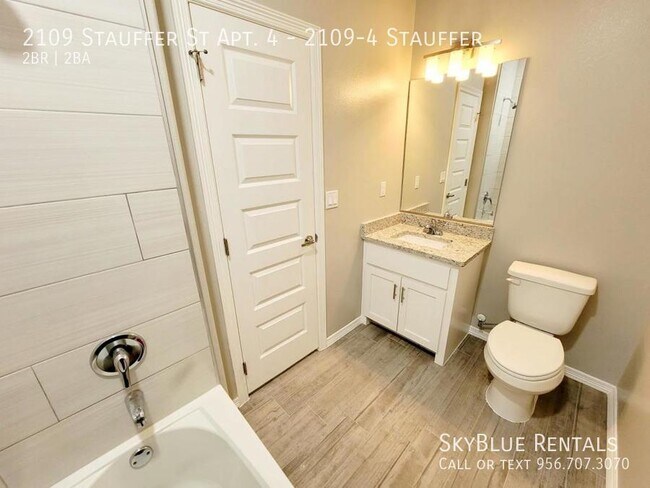 Building Photo - 2109 Stauffers St