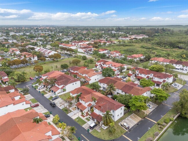 Building Photo - 20975 SW 84th Ave