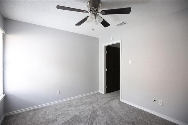 Building Photo - 603 Park View Ave