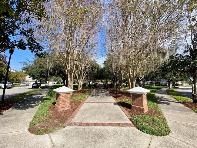 Building Photo - 9526 W Park Village Dr