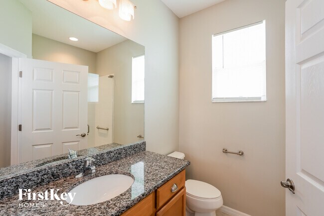 Building Photo - 12924 24th Ct E