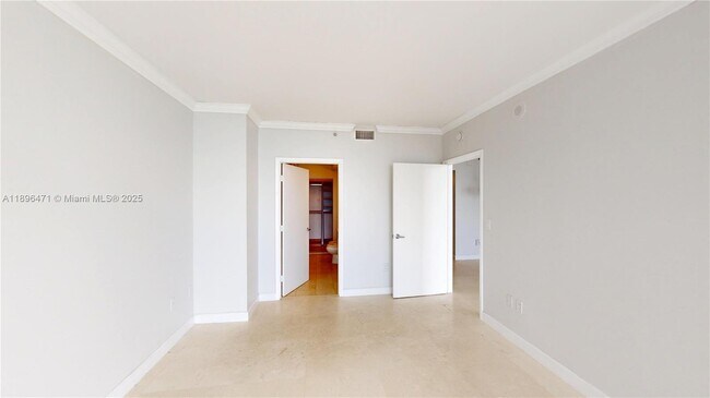 Building Photo - 6365 Collins Ave