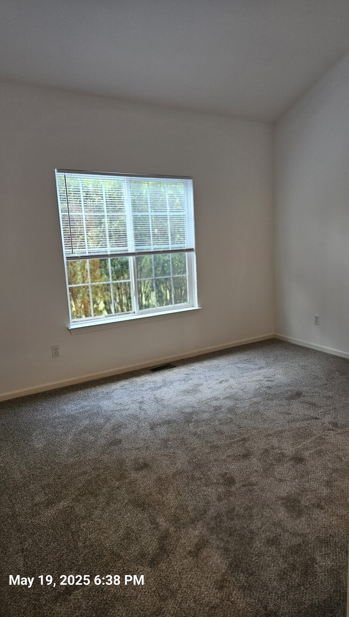 1st Floor Bedroom - 1608 Mallard Pond Dr