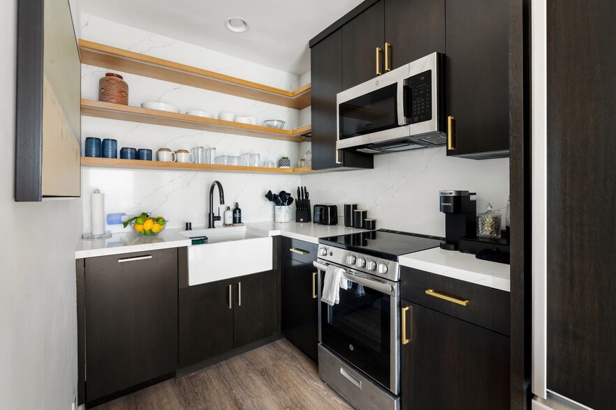 Building Photo - 20638 Pacific Coast Hwy