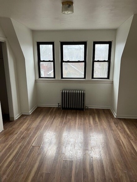 Building Photo - 900 Savannah Ave