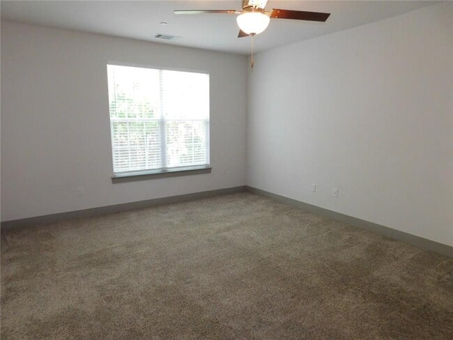 Building Photo - 12182 Abbey Glen Ln