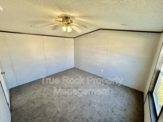 Building Photo - 16135 County Rd 1526 Ct