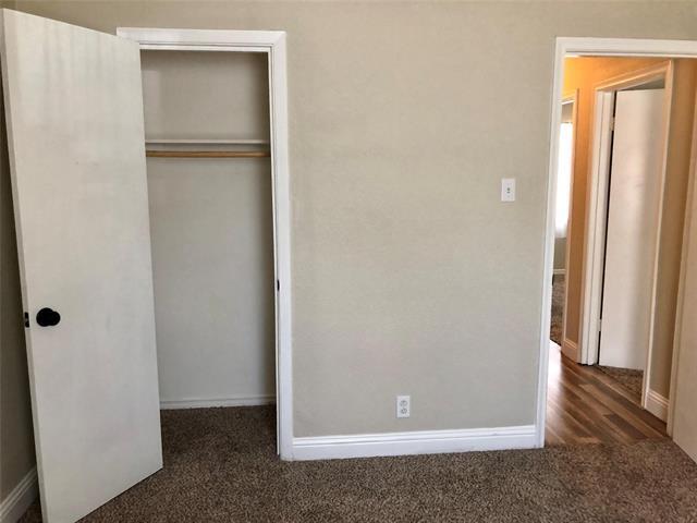 Building Photo - 2127 E Mitchell St