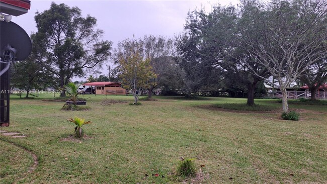 Building Photo - 23700 SW 207th Ave