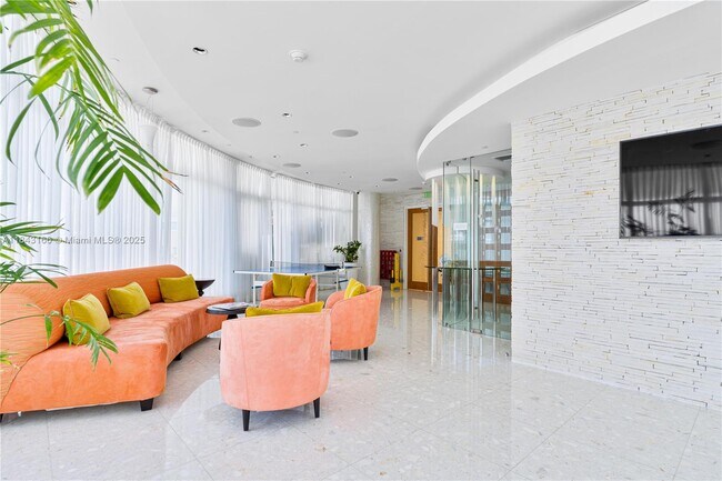Building Photo - 3801 Collins Ave