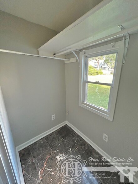 Mud Room Closet/Storage - 406 W Clay St
