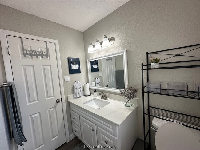 Building Photo - 1222 Georgia St