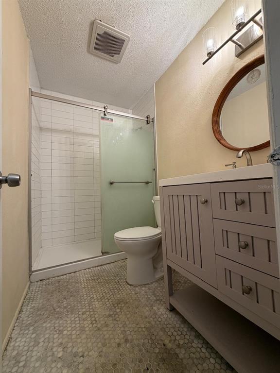 Building Photo - 7501 Gallineta Ct