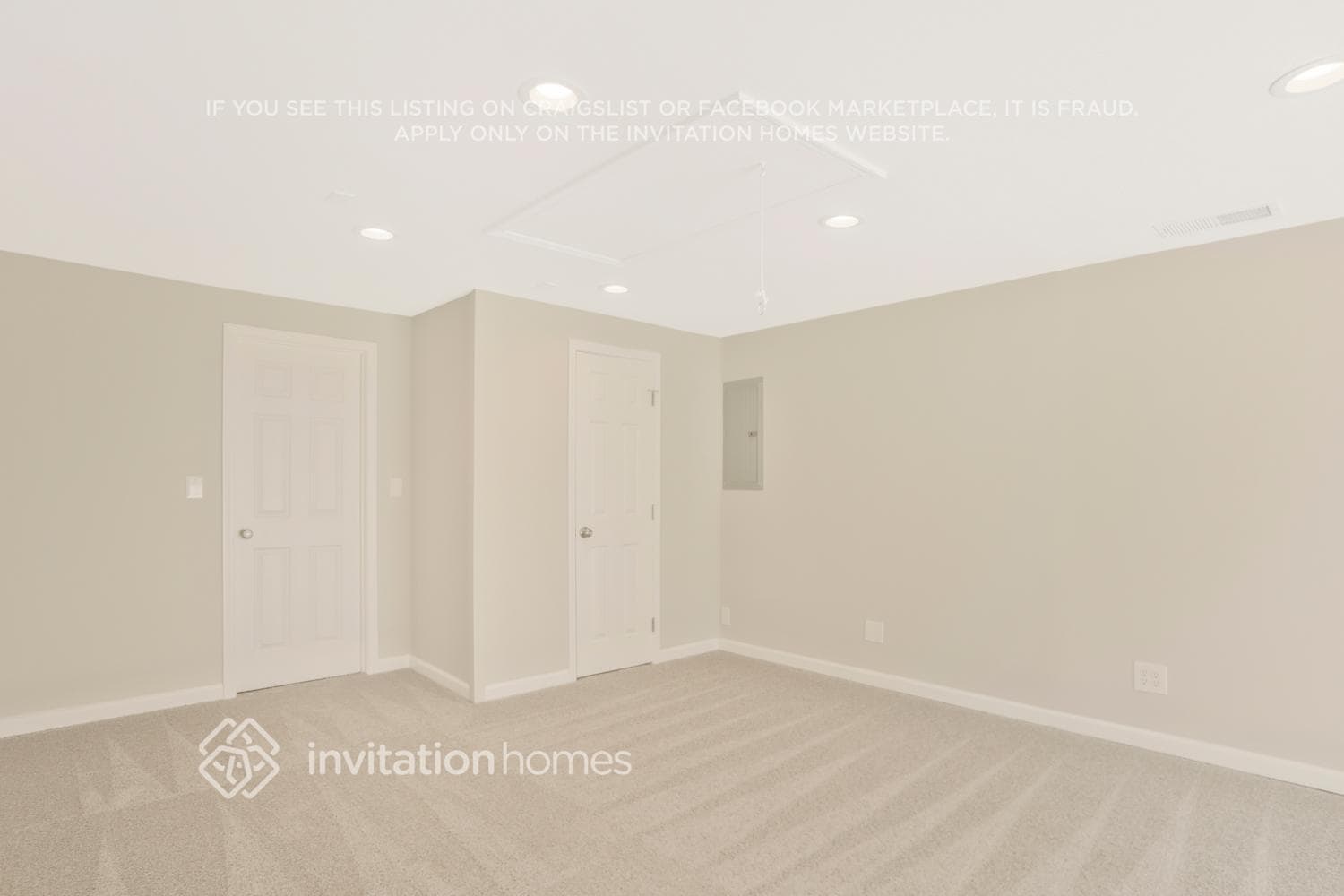 Building Photo - 6423 Van Eyck Way NW