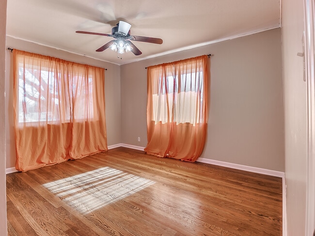 Building Photo - 2809 NW 47th St