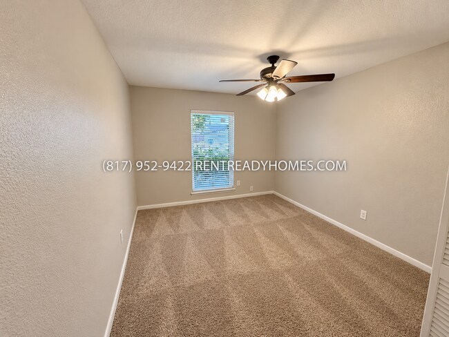 Building Photo - 5332 Marsh Dr