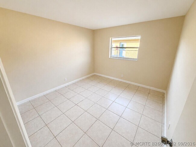 Building Photo - 4151 NW 30th Terrace