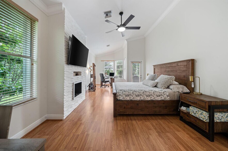 Building Photo - 1732 Farmington Cir