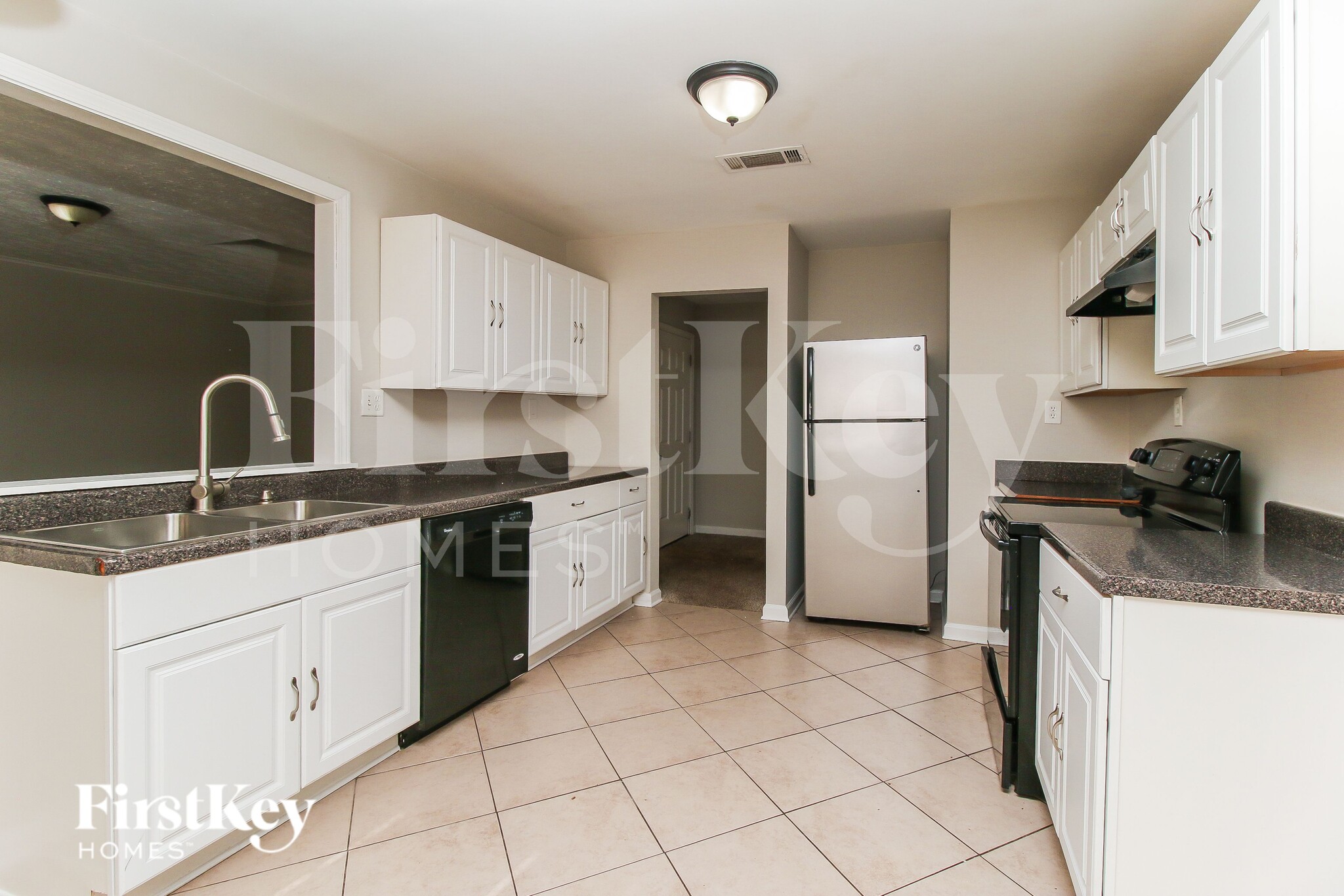 Building Photo - 2030 Chestnut Hill Cir