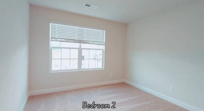 Building Photo - 654 Southwick Pl