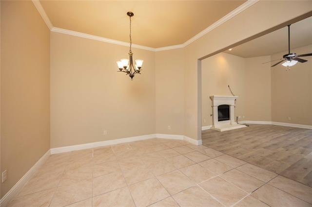 Building Photo - 10500 Musketball Pl