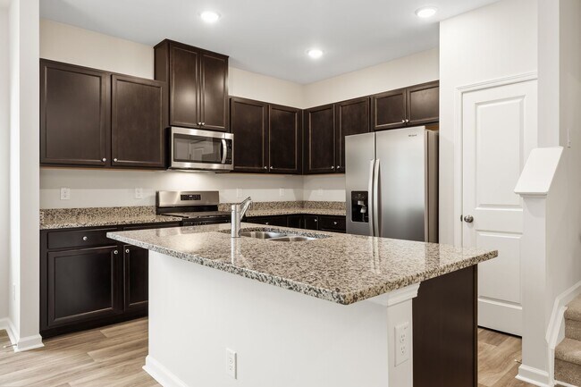 Building Photo - Prime Location! Brand New 3 Bed Townhome