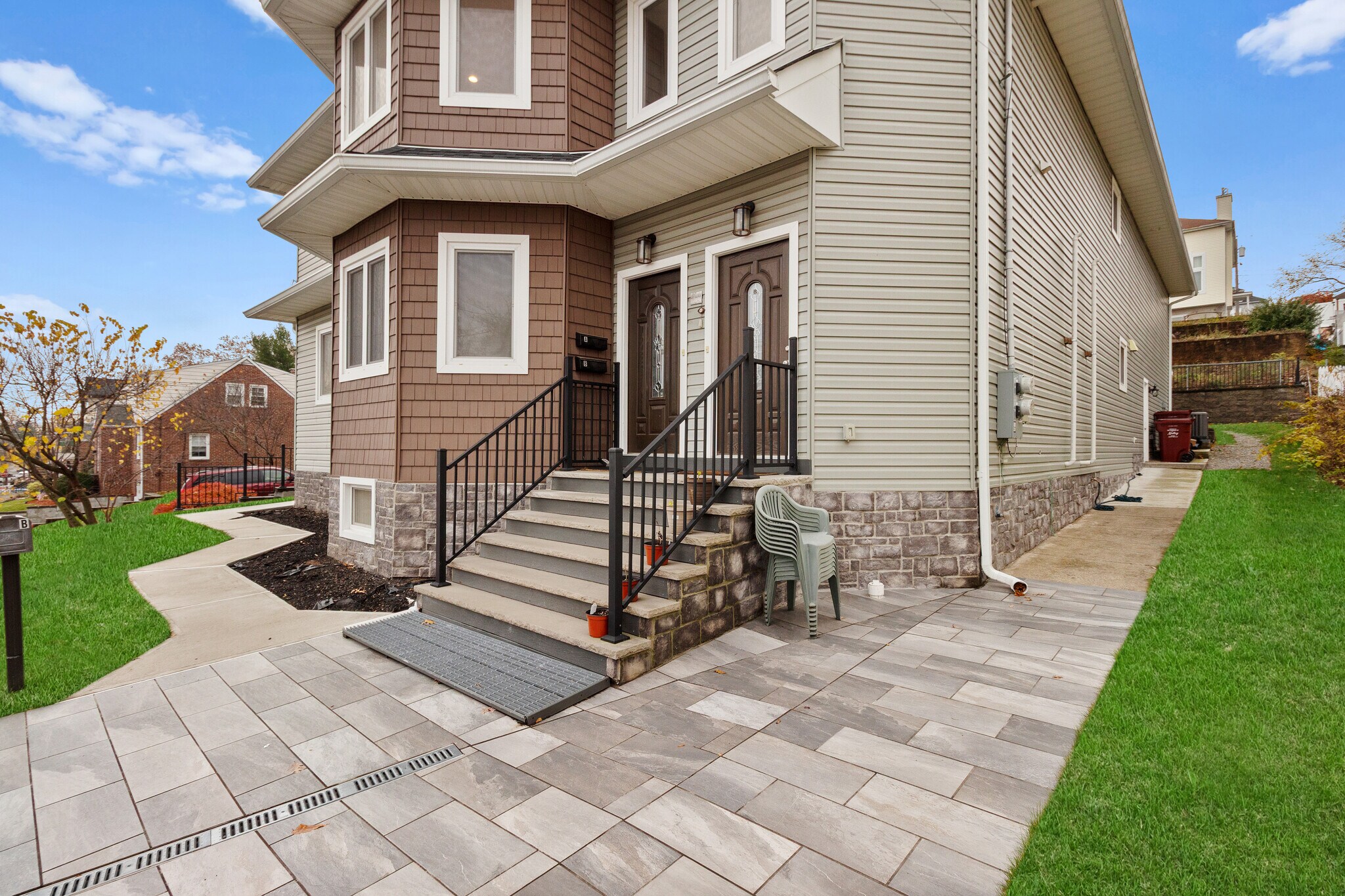 Building Photo - 71 Saint Marys Pl