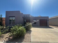 Building Photo - 5707 E Vuelta de Ladrillo Amarillo