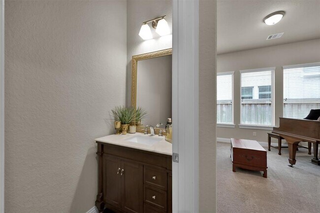 Building Photo - 4205 Grand Oaks Wind