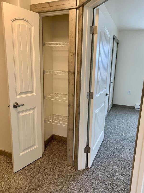 Building Photo - 861 Gibbon St