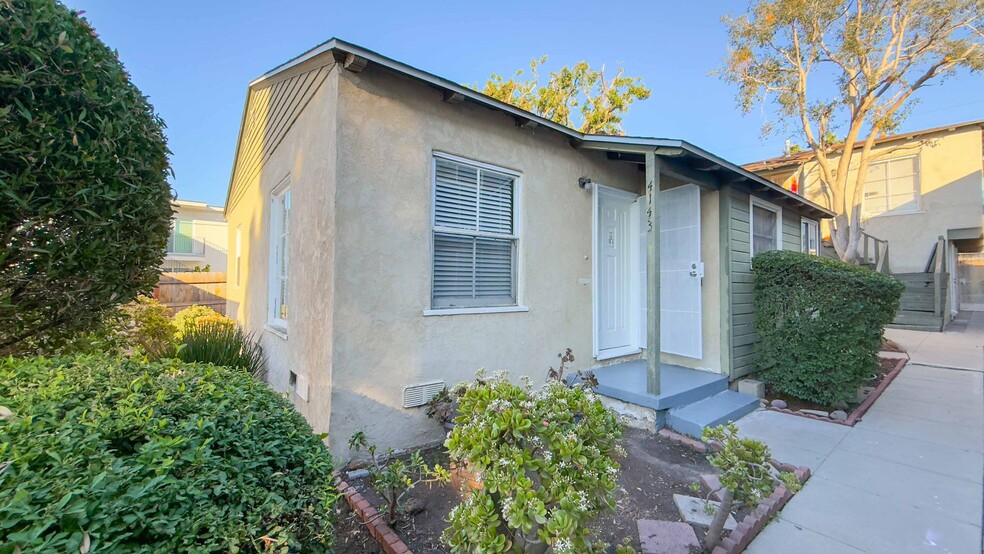 Interior Photo - 4141-4147 Texas St