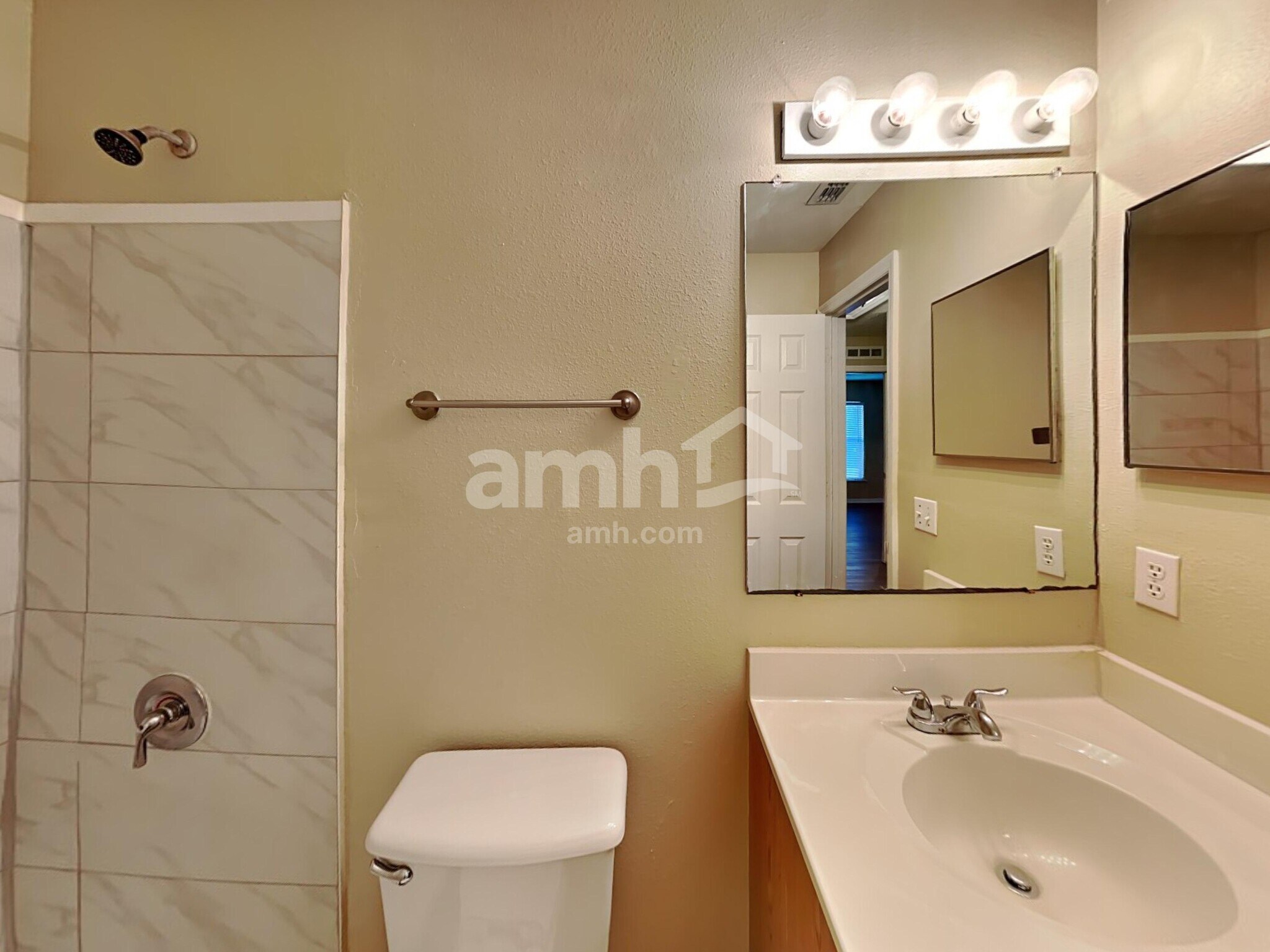 Building Photo - 30142 Rattana Ct
